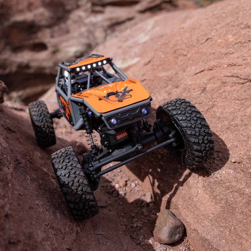 Axial 1/18 UTB18 Capra 4WD Unlimited Trail Buggy RTR, Grey - Iron City RC Hobbies
