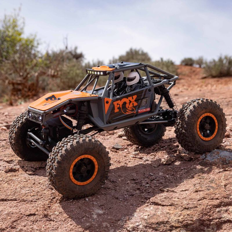 Axial 1/18 UTB18 Capra 4WD Unlimited Trail Buggy RTR, Grey - Iron City RC Hobbies
