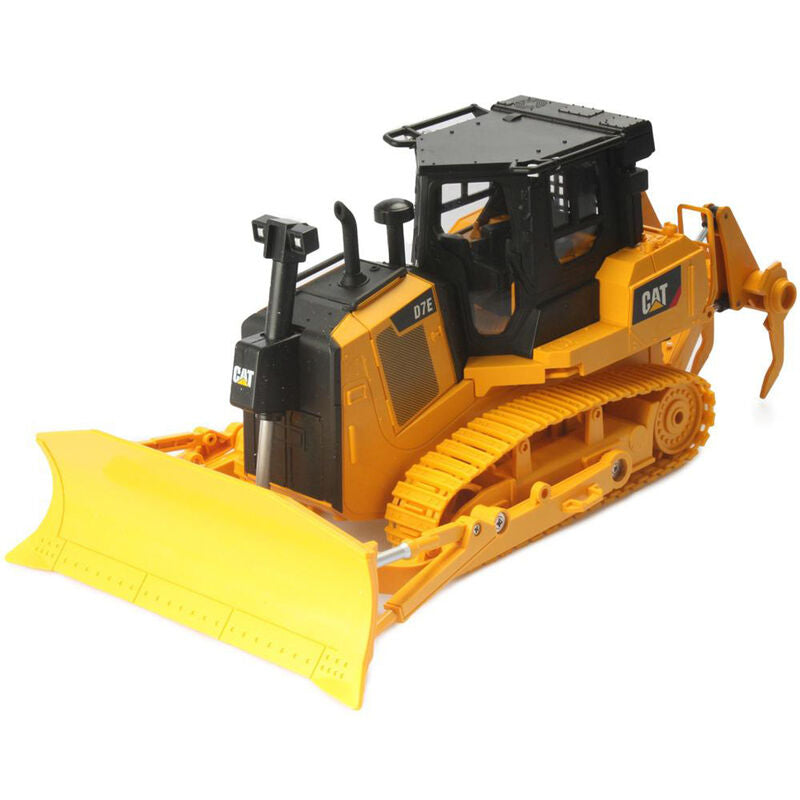 CAT 1/24 RC Caterpillar D7E Bulldozer - Iron City RC Hobbies