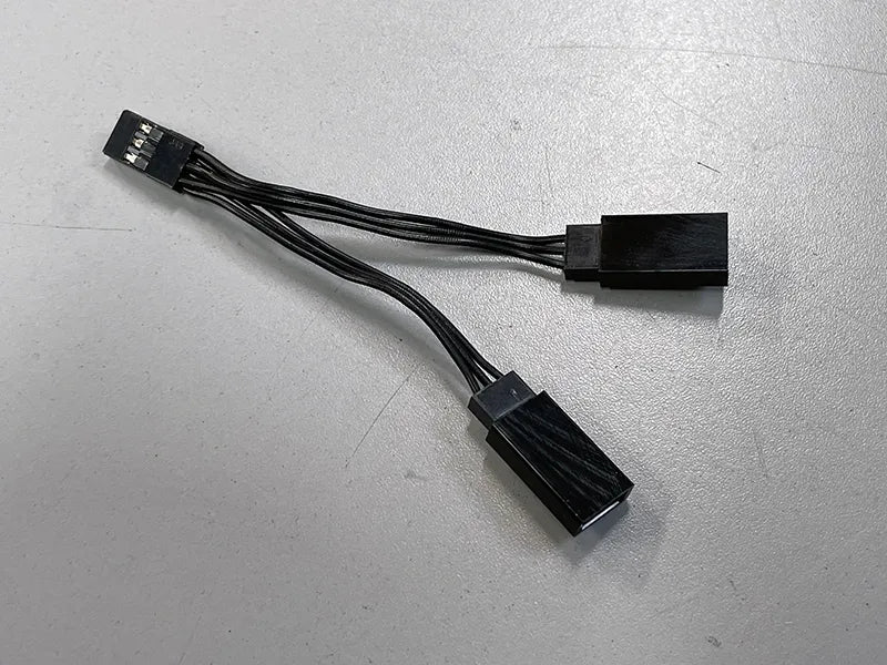 Reflex Y Splitter – 80mm All Black Cable – 700550 - Iron City RC Hobbies