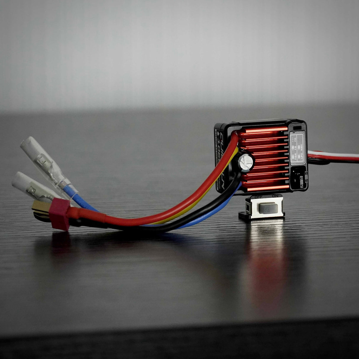 Hobbywing QUICRUN 1060 BRUSHED ESC (2-3S) - Iron City RC Hobbies