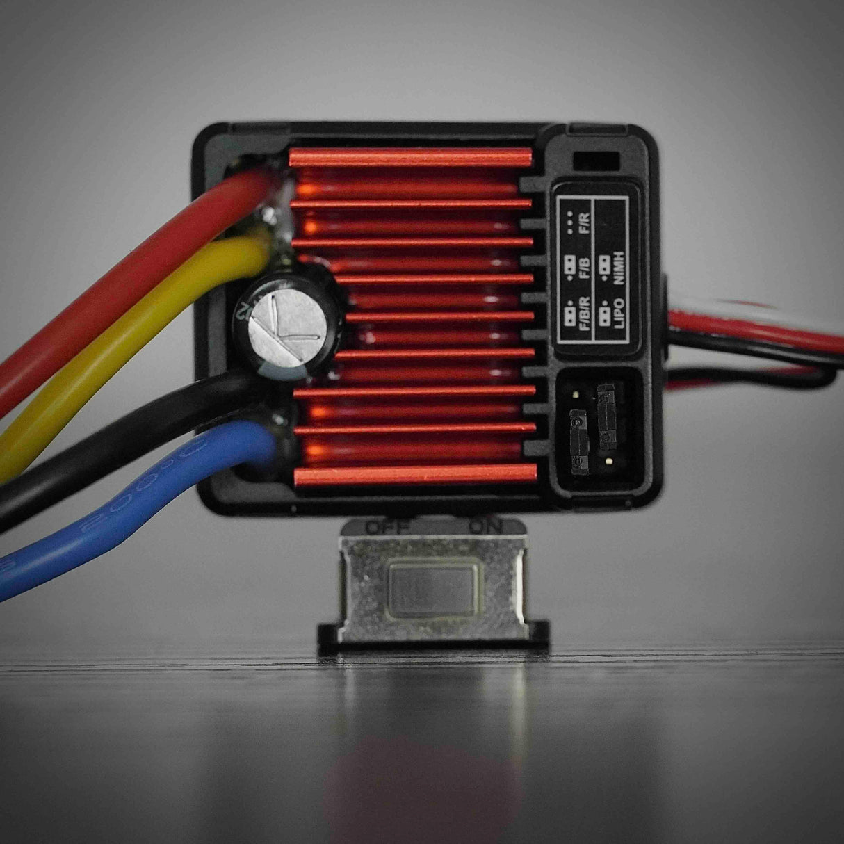Hobbywing QUICRUN 1060 BRUSHED ESC (2-3S) - Iron City RC Hobbies