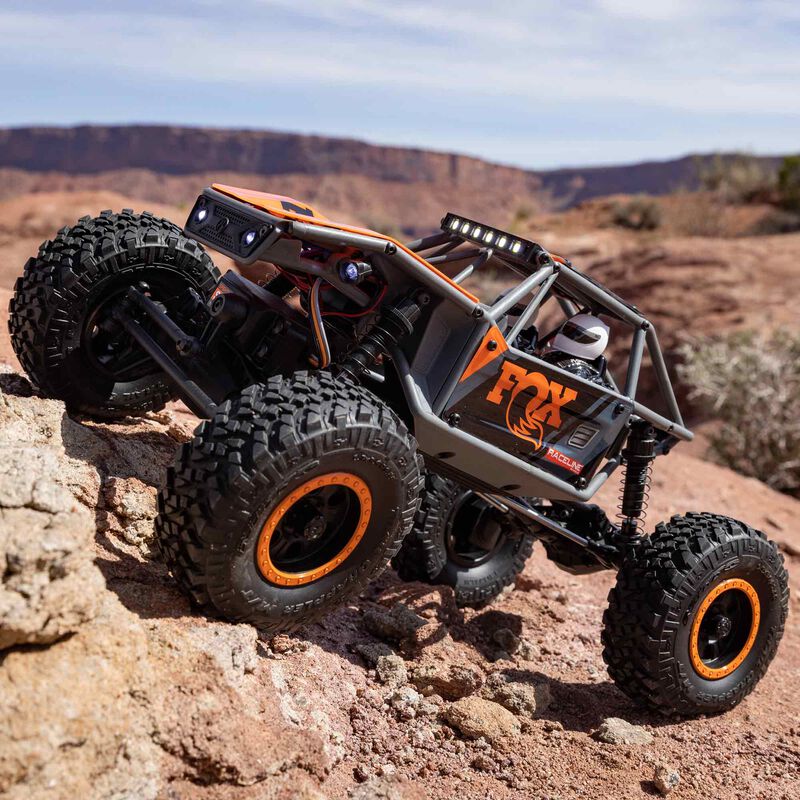 Axial 1/18 UTB18 Capra 4WD Unlimited Trail Buggy RTR, Grey - Iron City RC Hobbies