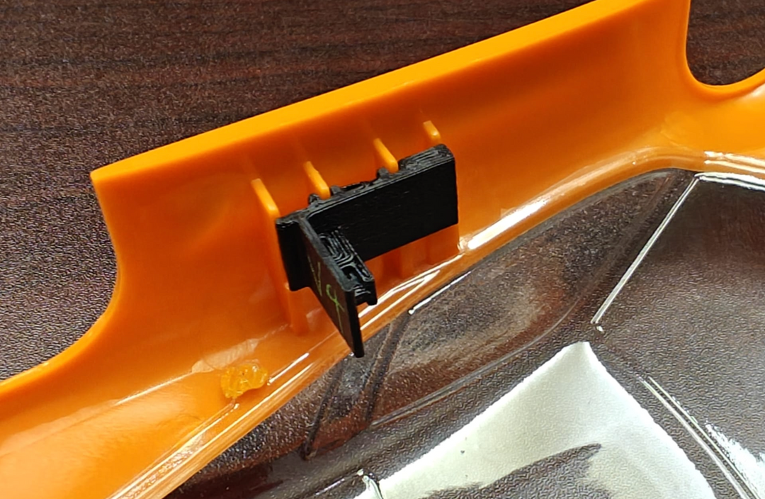 PN Racing C9 ABS Body Side Clip for Reflex & MWX Chassis - Iron City RC Hobbies