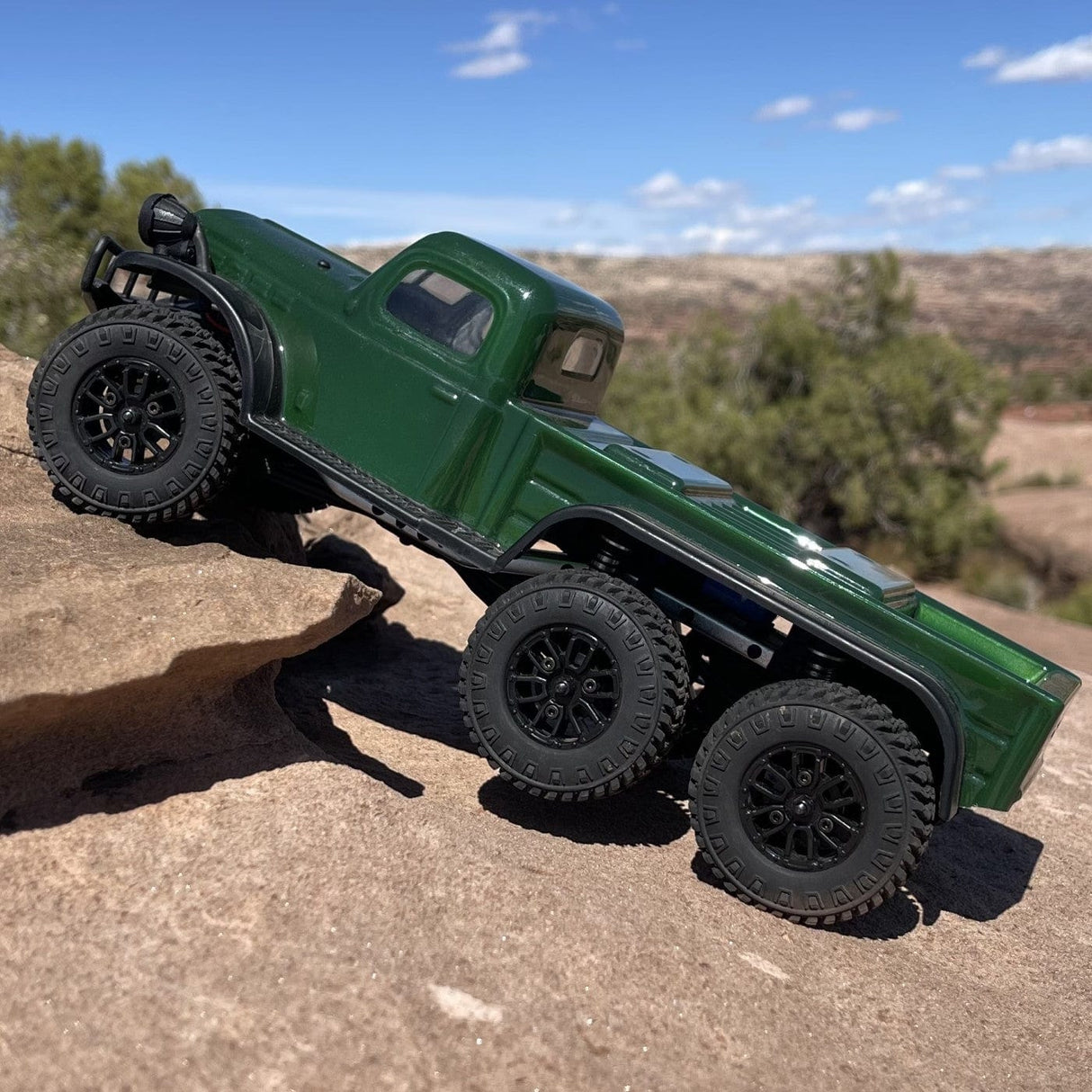 Panda Tetra 1/18 6x6 K1 RTR Scale Mini Crawler, Green