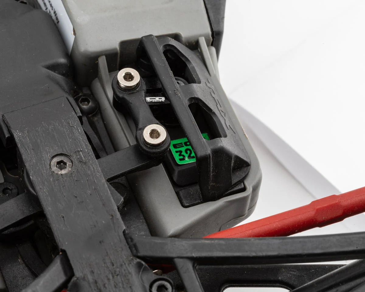 EcoPower WP320T Digital Waterproof Metal Gear Mini Servo (High Torque) w/Aluminum Clamping Horn for 1/16 Traxxas Vehicles